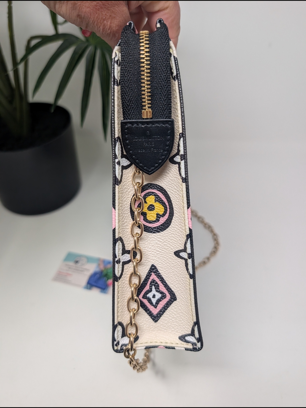 Louis Vuitton LIMITED WILD AT HEART‎ TOILETRY 26, with Conversion Crossbody - Picture 3 of 14